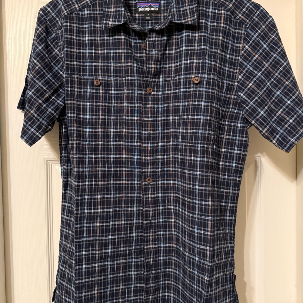 Patagonia Blue Casual Button Down Shirt with Lightweight Fabric